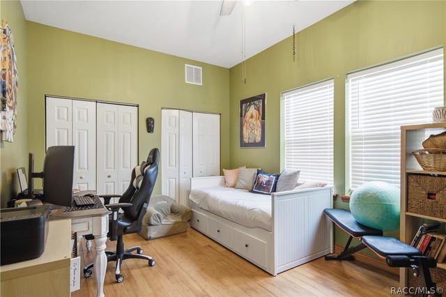 512 SE 9th Street, Ocala, FL 34471