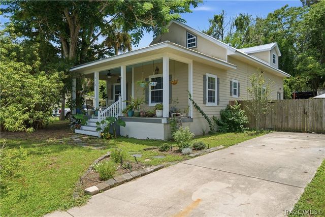 512 SE 9th Street, Ocala, FL 34471