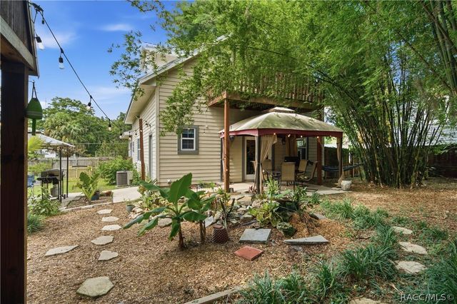 512 SE 9th Street, Ocala, FL 34471