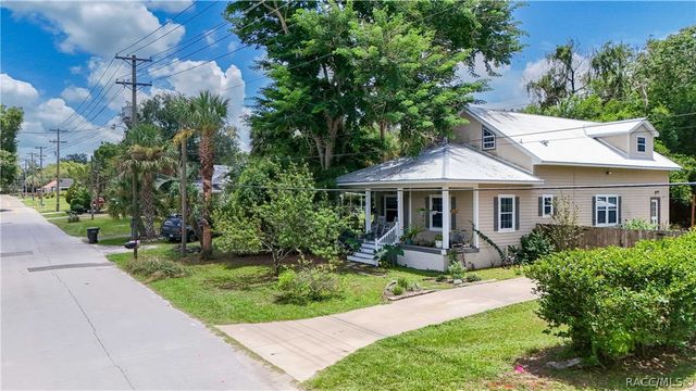 512 SE 9th Street, Ocala, FL 34471