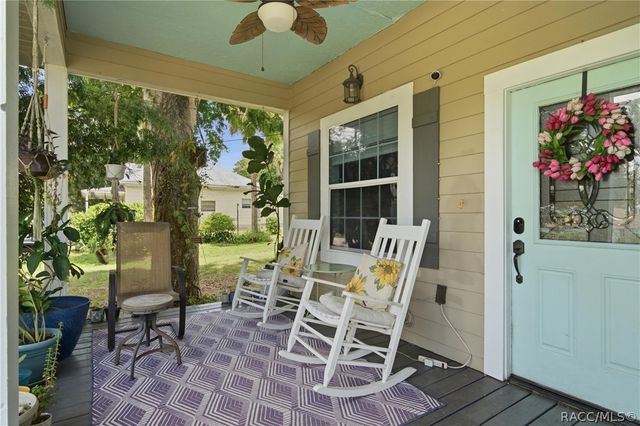 512 SE 9th Street, Ocala, FL 34471