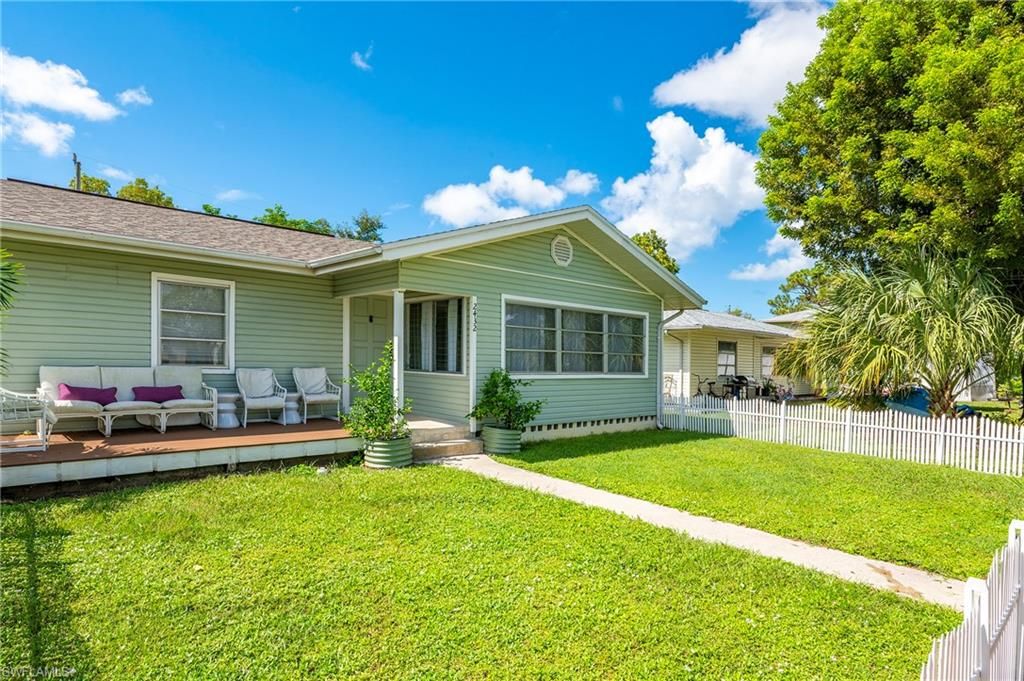 2432 Washington AVE, NAPLES, FL 34112 — photo 3