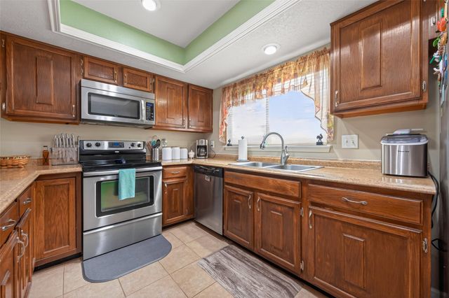 3119 Silver Falls Drive, Kingwood, TX 77339