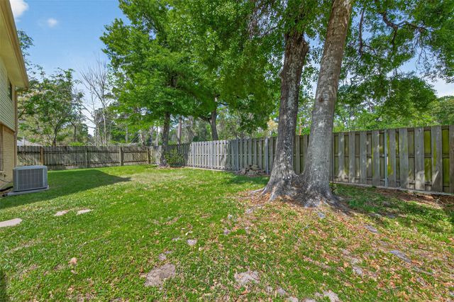 3119 Silver Falls Drive, Kingwood, TX 77339
