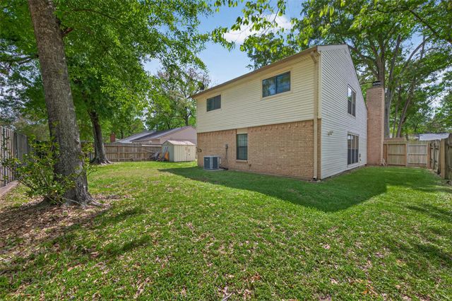 3119 Silver Falls Drive, Kingwood, TX 77339