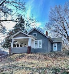1418 6TH Avenue, Leavenworth, KS 66048