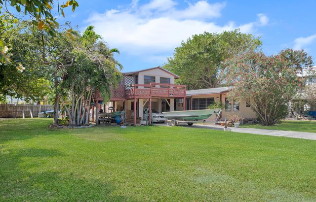 31052 Avenue H, Big Pine Key, FL 33043