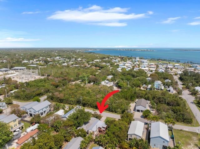 31052 Avenue H, Big Pine Key, FL 33043