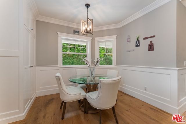 5523 Longridge Avenue, Sherman Oaks, CA 91401