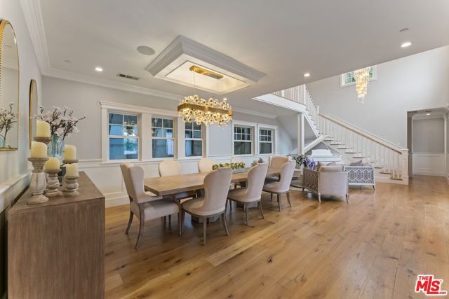 5523 Longridge Avenue, Sherman Oaks, CA 91401