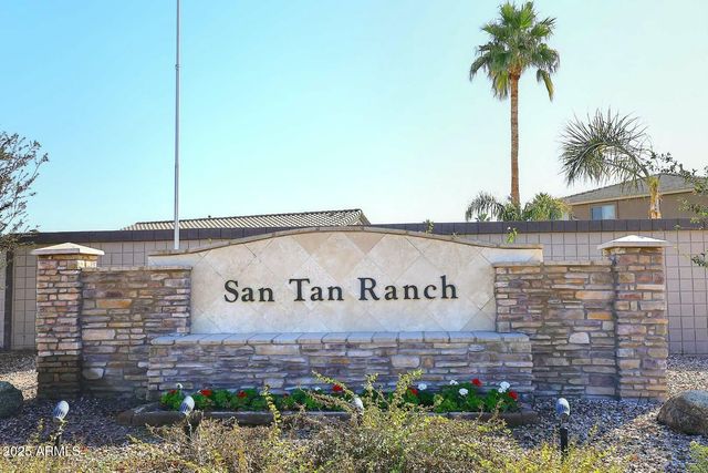 3267 E MAPLEWOOD Street, Gilbert, AZ 85297