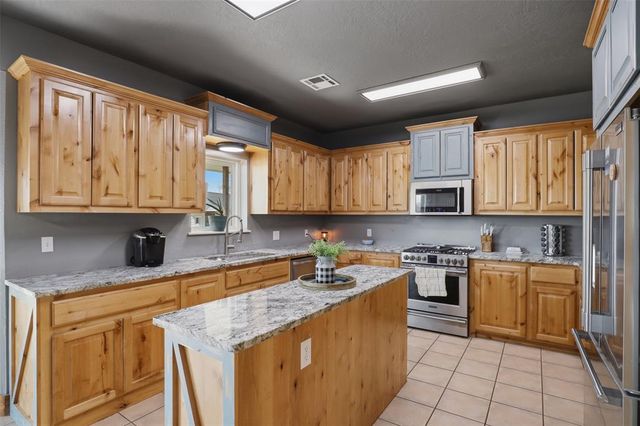 1763 County Road 1260, Tuttle, OK 73089