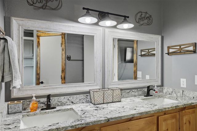 1763 County Road 1260, Tuttle, OK 73089