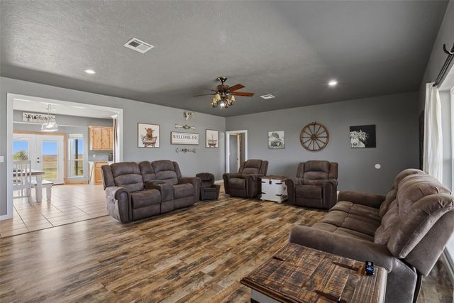 1763 County Road 1260, Tuttle, OK 73089