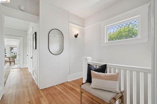 3781 Manila Ave, Oakland, CA 94609