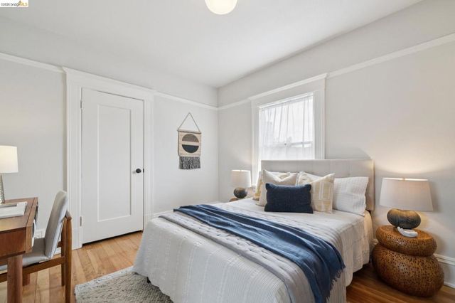 3781 Manila Ave, Oakland, CA 94609