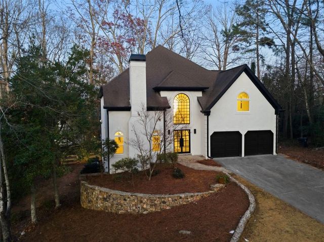 11935 Wildwood Springs Drive, Roswell, GA 30075