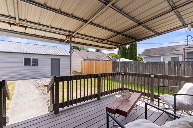 139 N Lenore Avenue, Arlington, WA 98223