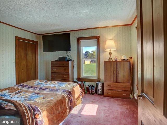 2582 GUILFORD STATION ROAD, Chambersburg, PA 17202
