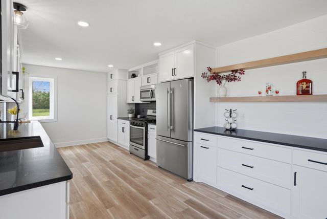 7000 S RANGELINE RD, Columbia, MO 65201