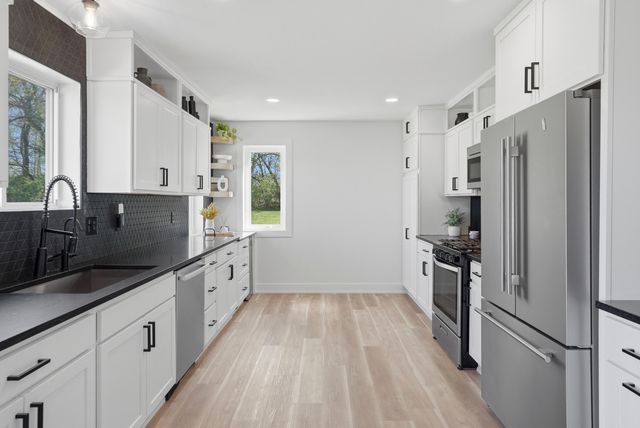 7000 S RANGELINE RD, Columbia, MO 65201