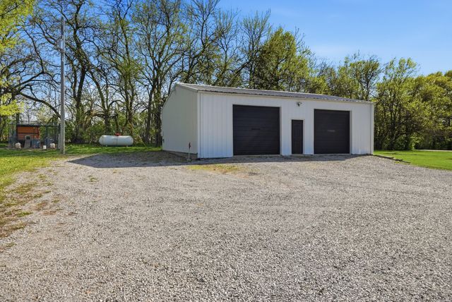 7000 S RANGELINE RD, Columbia, MO 65201