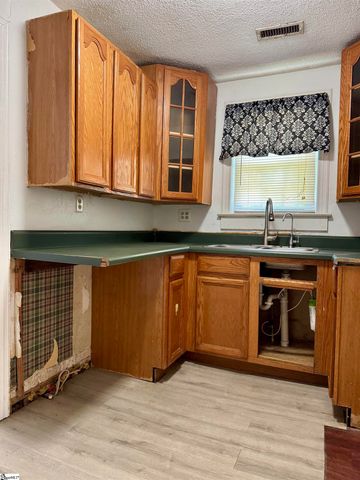 190 Briarcliff Road, Spartanburg, SC 29301