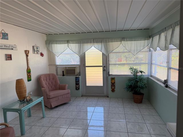 330 LASAYETTE DRIVE NE, Port Charlotte, FL 33952