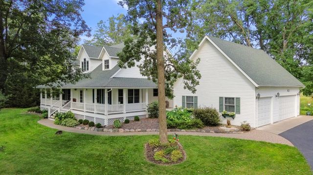 24368 Fawn Trail, Forest Lake, MN 55025