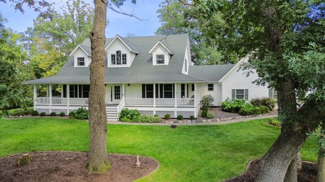 24368 Fawn Trail, Forest Lake, MN 55025