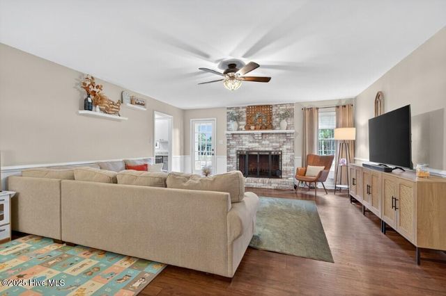 4913 Cypress Shores Drive, New Bern, NC 28562