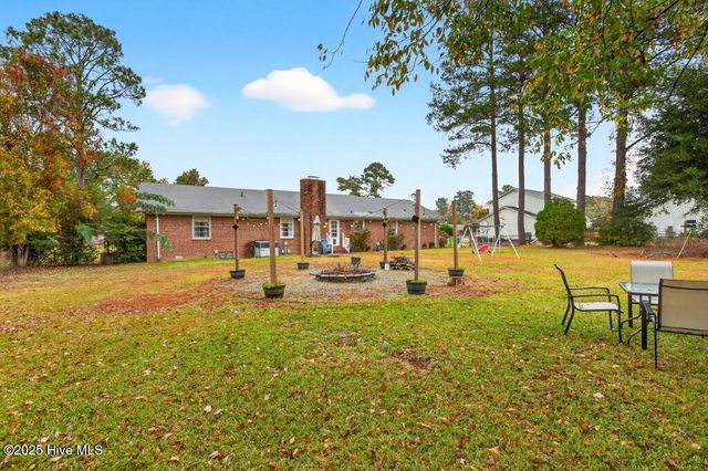 4913 Cypress Shores Drive, New Bern, NC 28562