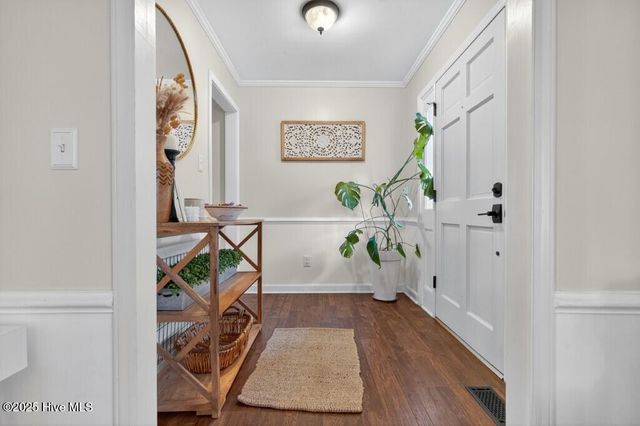 4913 Cypress Shores Drive, New Bern, NC 28562