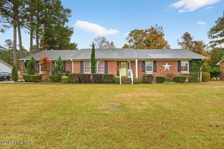 4913 Cypress Shores Drive, New Bern, NC 28562