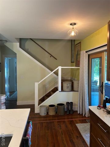 1477 Old Iron Road, Hermann, MO 65041