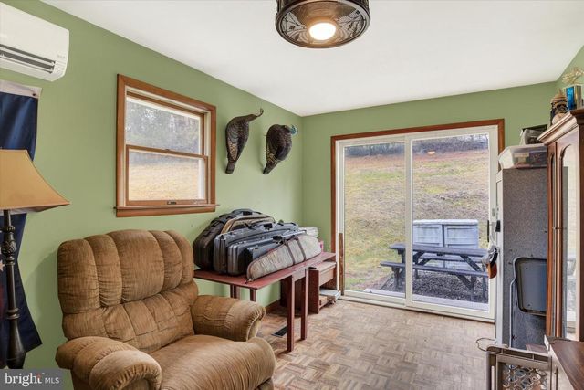 659 MOORES MOUNTAIN RD, Mechanicsburg, PA 17055