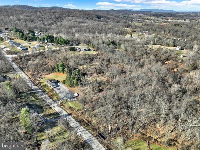 659 MOORES MOUNTAIN RD, Mechanicsburg, PA 17055