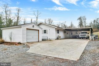 659 MOORES MOUNTAIN RD, Mechanicsburg, PA 17055