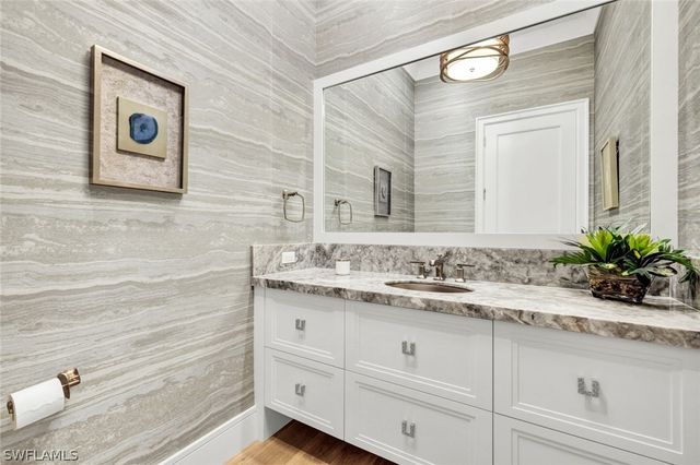 6892 Leeward WAY, Naples, FL 34109