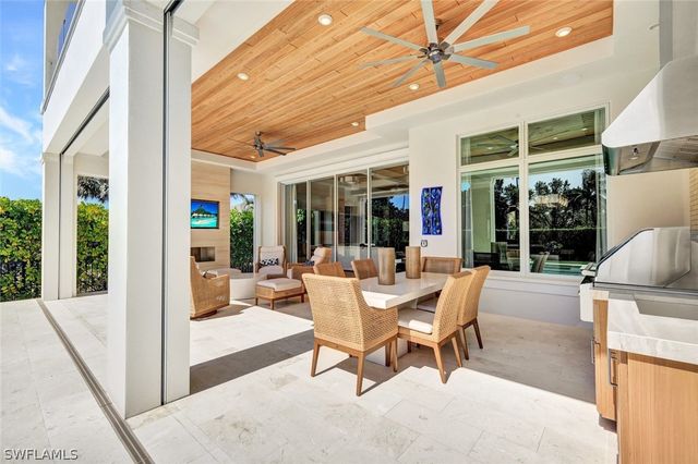 6892 Leeward WAY, Naples, FL 34109