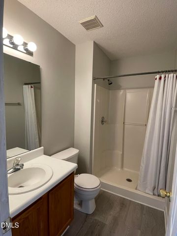 1008 Laurel Leaf, Zebulon, NC 27597