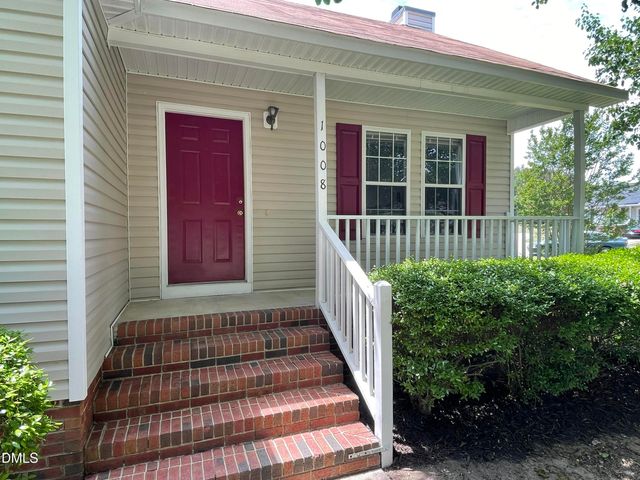 1008 Laurel Leaf, Zebulon, NC 27597