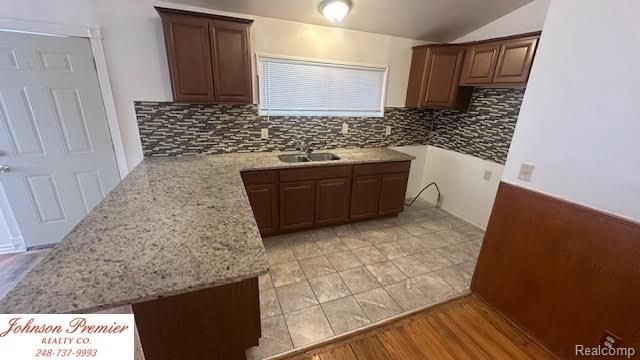 3607 S Liddesdale Street, Detroit, MI 48217