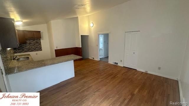 3607 S Liddesdale Street, Detroit, MI 48217