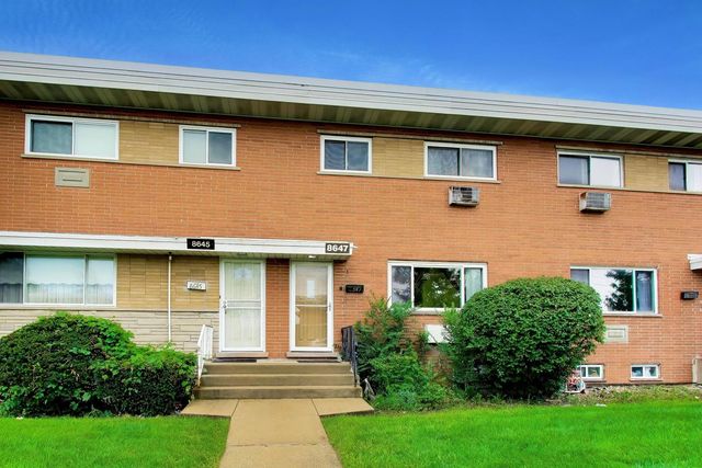 8647 Gregory Lane, Des Plaines, IL 60016