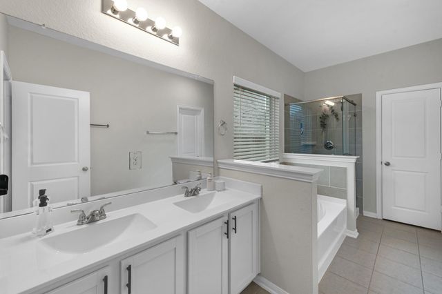 10502 Watershed Drive, Rosharon, TX 77583