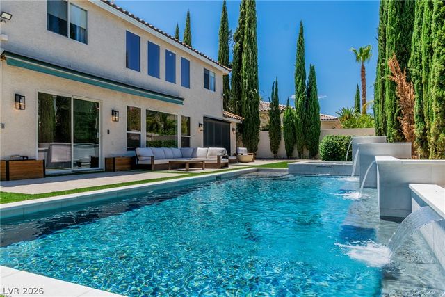 7920 Castellon Court, Las Vegas, NV 89128