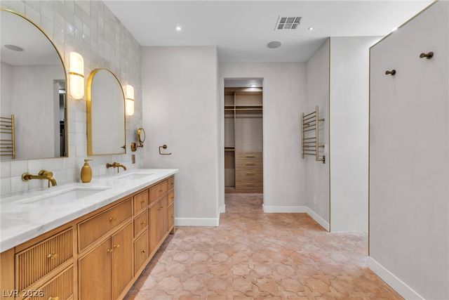 7920 Castellon Court, Las Vegas, NV 89128