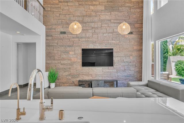 7920 Castellon Court, Las Vegas, NV 89128