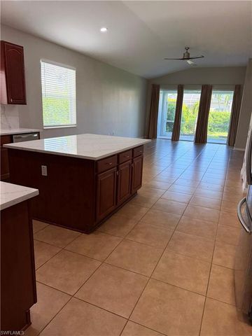 2461 Sutherland CT, Cape Coral, FL 33991